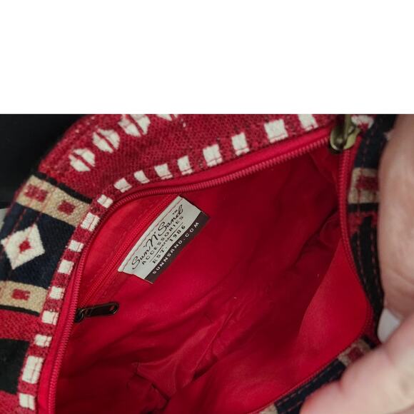 New Sun N Sand Red Aztec Rattan Crossbody PURSE Hobo Long Strap - Picture 7 of 10